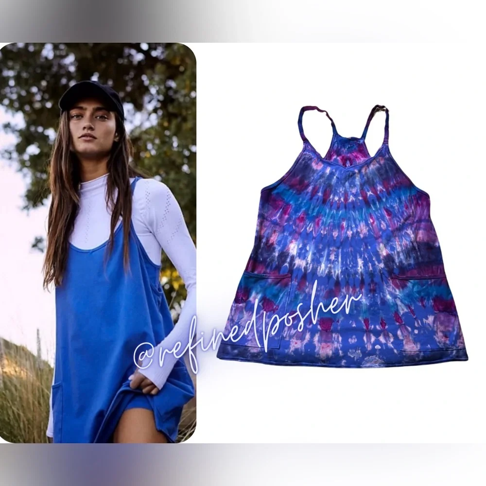 Free People Movement Hot Shot Mini Size Medium NEW Blue Tie Dye - Picture 1 of 6